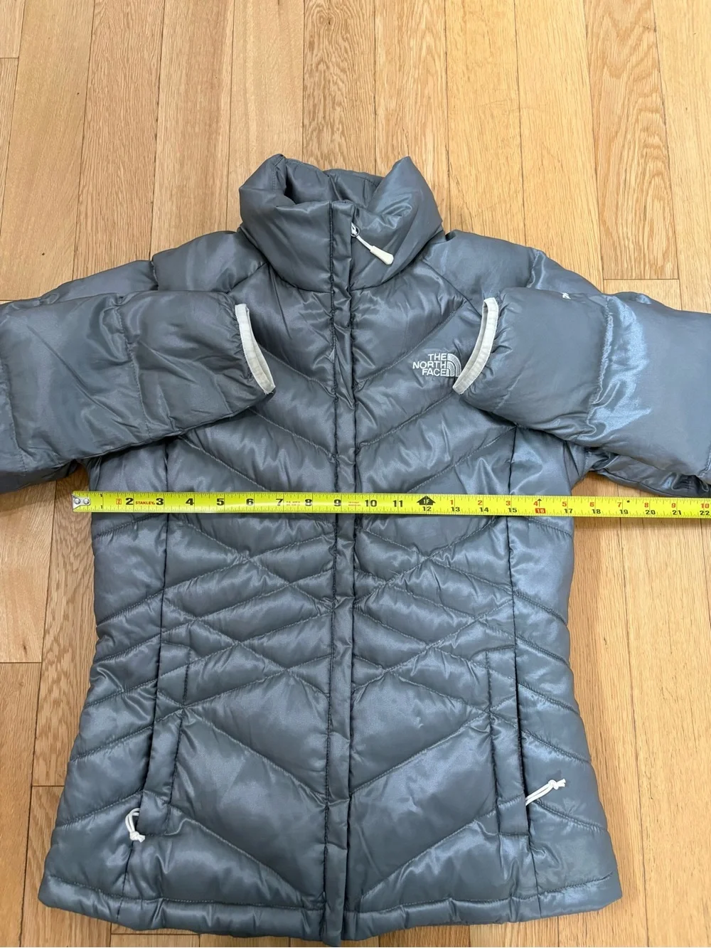 The North Face Silver Gray Aconcagua 550 Down Puffer Jacket Coat Quilted Size S